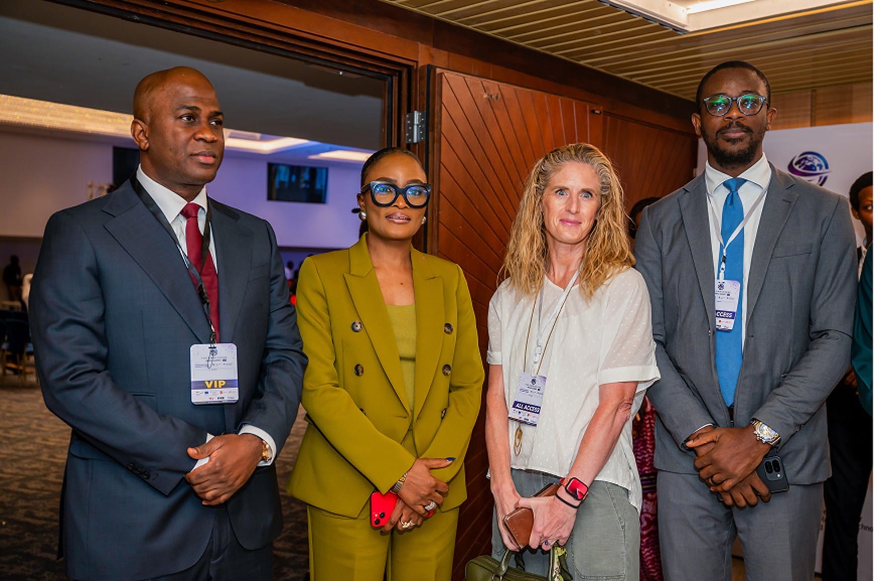 Perazim team with partners at the summit